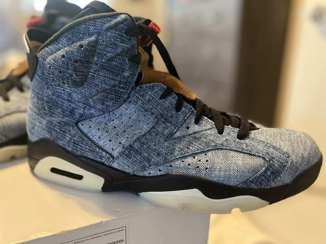 Size 10.5 - Jordan 6 Retro Washed Denim 