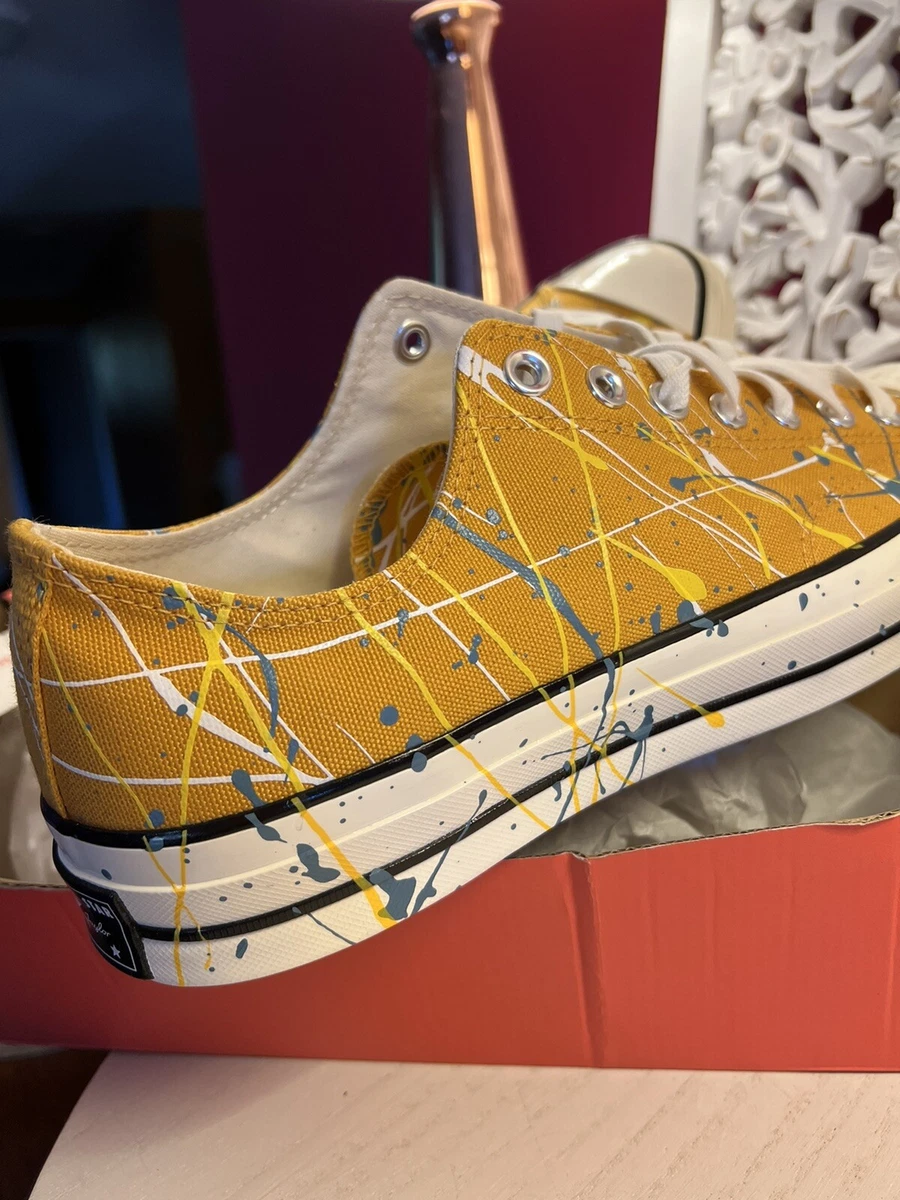 Gold converse best sale mens
