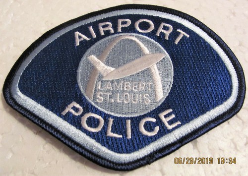ST LOUIS BLUE AIRPORT POLICE PATCH W/JET ARCH - LAMBERT INTERNATIONAL AIRPORT - Bild 4 von 4