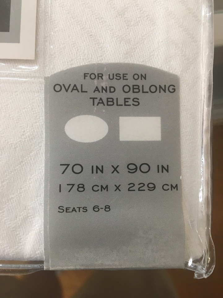 59 pouces Nappe ronde de Noël, résistante aux taches et lavable, grande