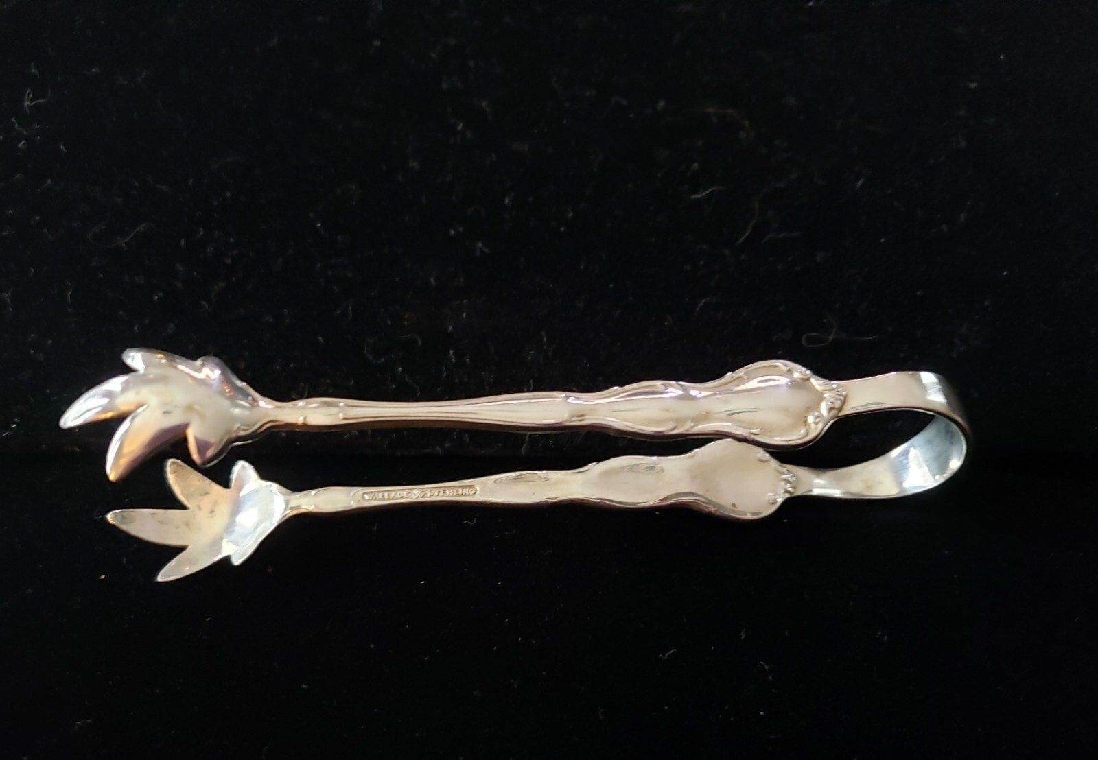 Wallace Sterling Vintage Sugar Cube Tongs 