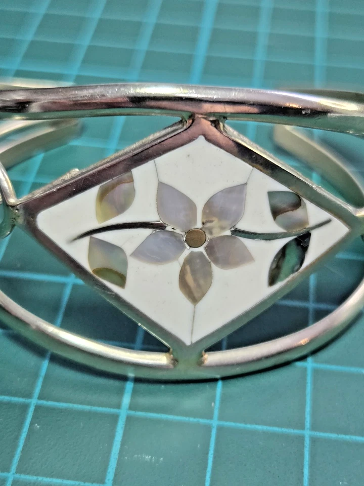 VTG STAMPED ALPACA MEXICO SILVER TONE NON MAG ABALONE MOP SHELL CUFF BRACELET - Изображение 3 из 4