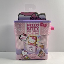 Cookeez Makery Hello Kitty Friends Toasty Treatz - Scented Plush Surprise Toy