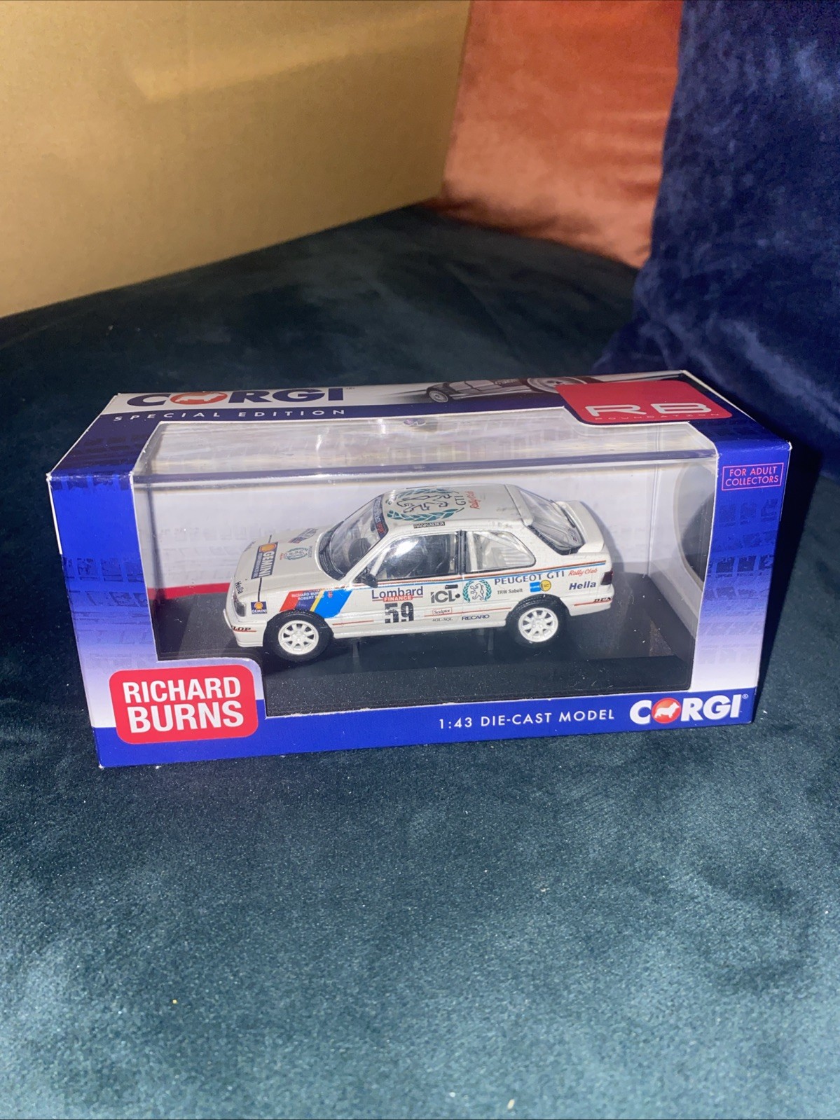 Corgi VA11606 Peugeot 309 GTI 16v Lombard RAC Rally 1992 Richard Burns & R.Reid