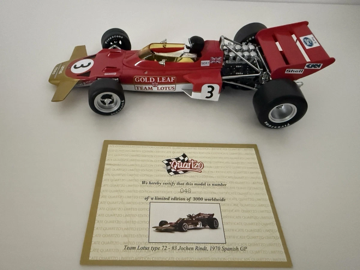 GP-REPLICAS GP066A Lotus - F1 91 N 11 Season 1982  Angelis - Mit Vitrine - W