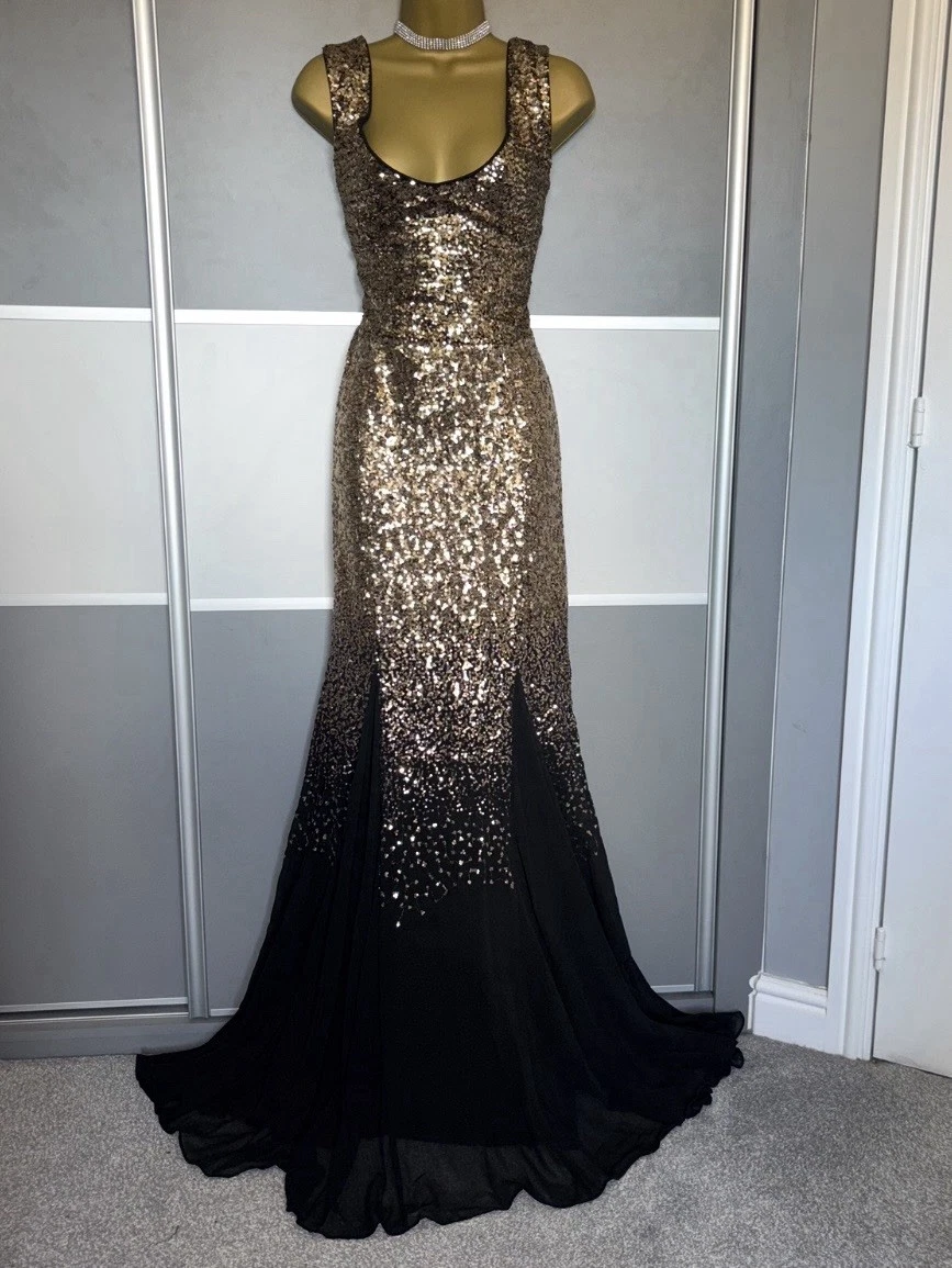 green emerald velvet dress Amazon.com: Ikerenwedding Sparkly Sequin Prom Dress Glitter Beaded  Rhinestone Pageant Celebrity Gala Evening Party Gown Black: Clothing, Shoes  & Jewelry