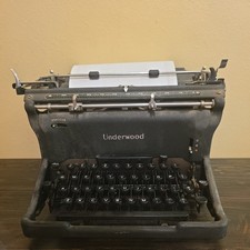 Underwood Vintage Standard Typewriter Black USA Antique No. 3 thumbnail