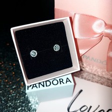 Brand New in Box Authentic Pandora Silver Sparkling Round Stud Earrings RRP £69