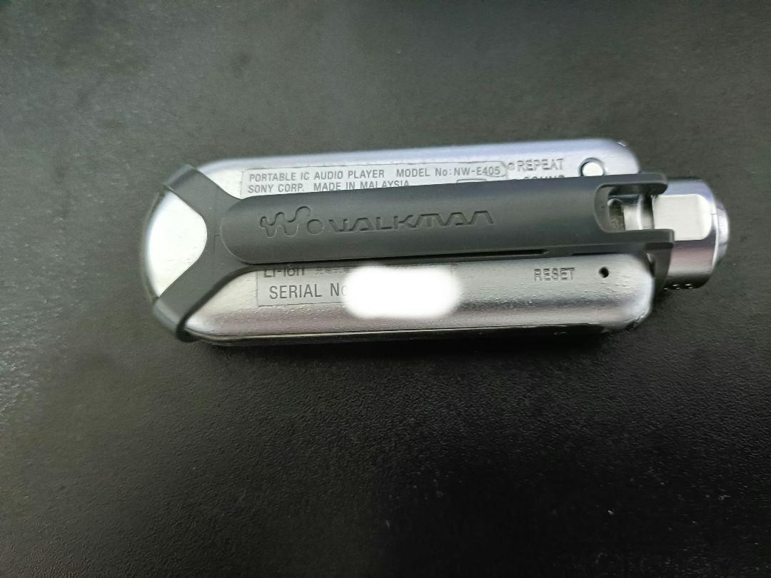 SONY ウォークマン シルバー　型式　NW-E405 RARE Sony Nw-e405 Network Walkman 512mb Digital Music Player