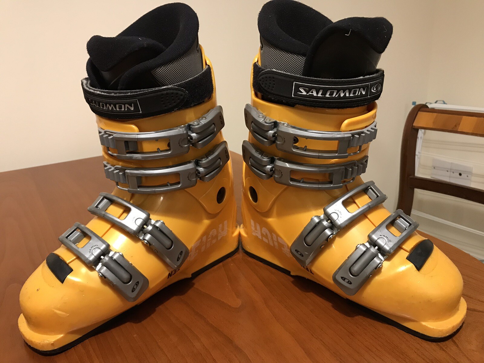 Salomon Sky Boots (286 mm) (220 245dx)