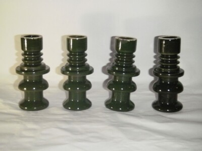 4 PORCELAIN INSULATORS 1958 - 67 GREEN PIN TYPE LINE MATERIAL CO. 4.25'' BUSHINGS