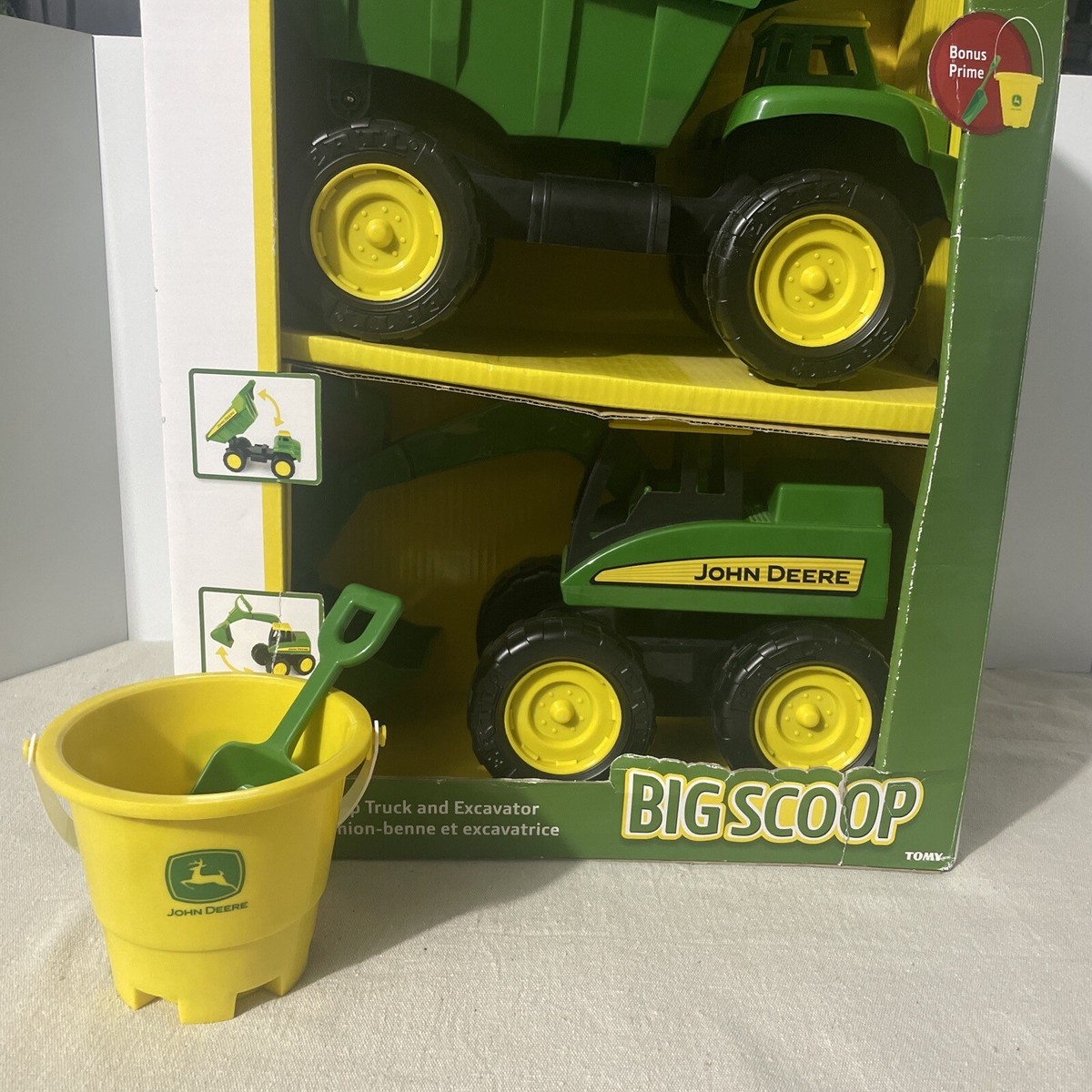 John Deere Big Scoop w/ Bonus Bucket Shovel, Dump Truck