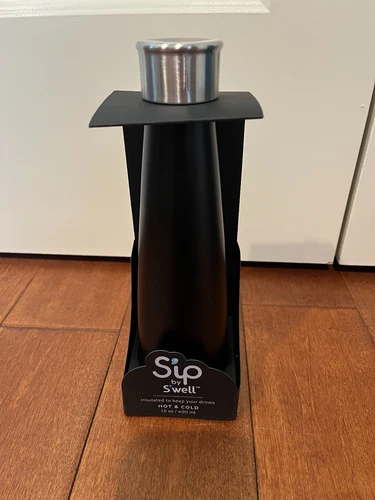 Sip by Swell Insulated Water drink Bottle Thermos Hot Cold 15oz Black Licorice