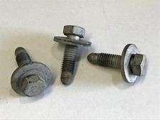 02-09 Trailblazer Envoy Rainier Spare Tire Hoist Wheel Carrier Mounting Bolt Set