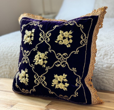 Luxus Deep Purple Gold Marokkanischer Stil Handarbeit bestickt 16 Zoll Kissenbezug