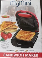 ✔️Nostalgia My Mini Sandwich Maker Red Brand New In Box. Lot#QQ