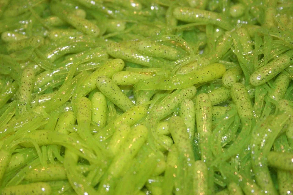 KILLER JIGS 40 pk 1.5" White / Chartreuse Sparkle Crappie Fishing Tube Jig Skirts Bluegill