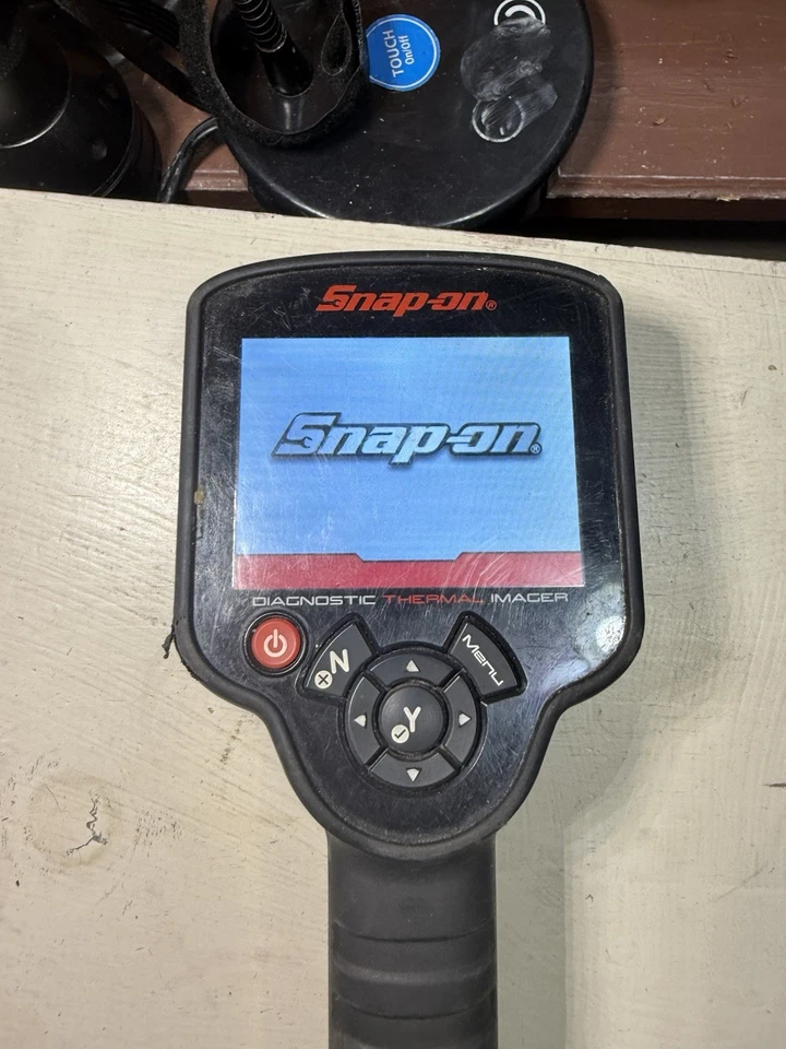 Cámara termográfica Snap On con cargador Foto 4 de 4