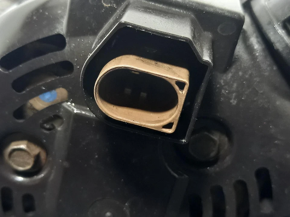 FORD FIESTA Alternator 2012-2018 1.0L SFJA - Image 4 of 4