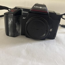 Minolta Maxxum 5000 AF bundle 35-70mm f/4 , 100-200mm f/4.5, data back 70