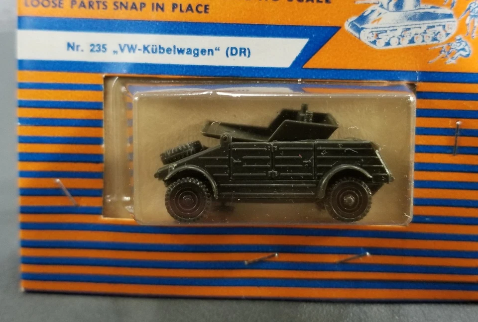 Roco Minitanks 1/87 HO Z-235 VW KUBELWAGEN UTILITARIO IOP HECHO EN AUSTRIA Foto 2 de 4