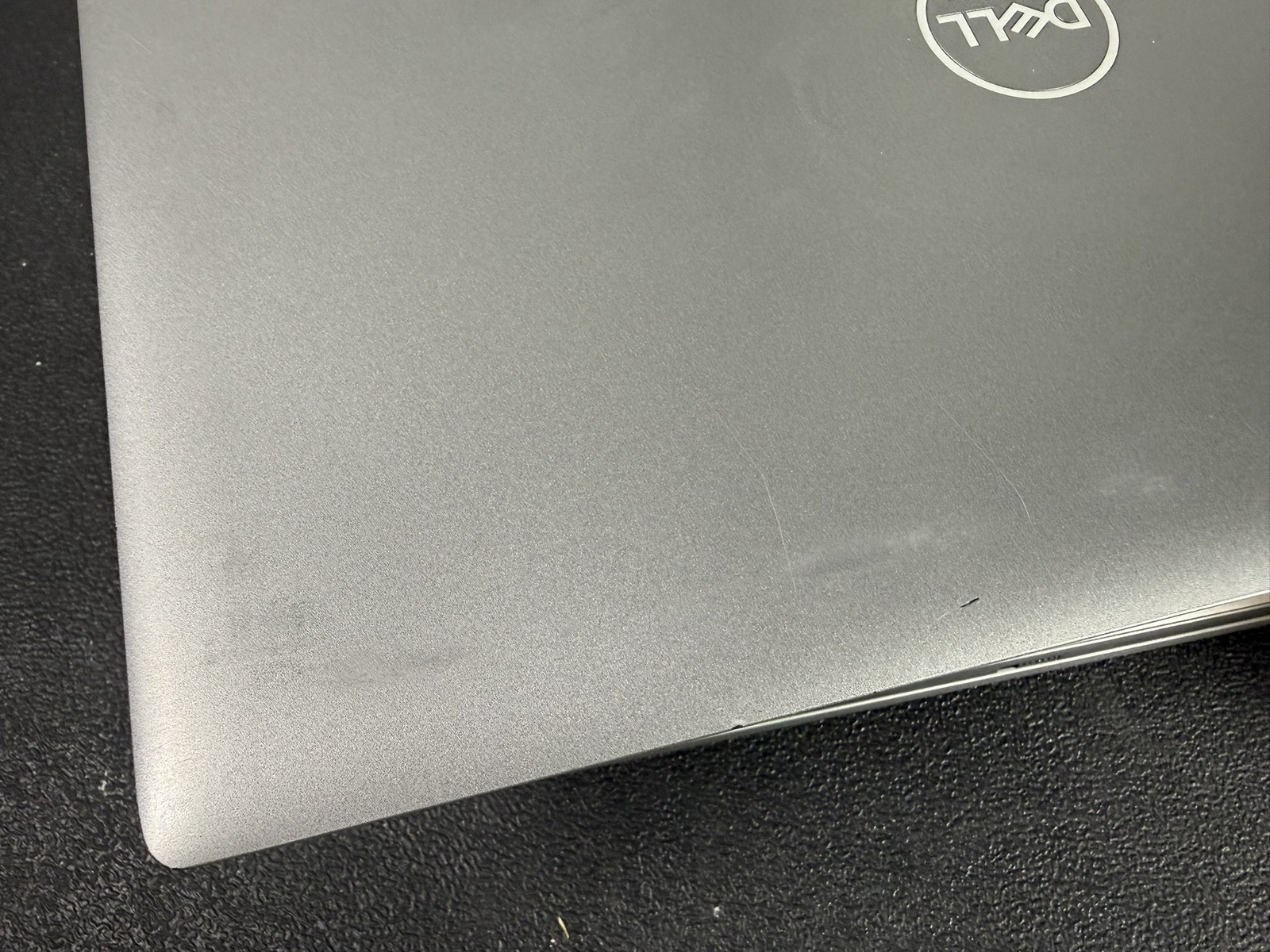 Dell Latitude 5520, 15.6-Inch Laptop, with Core i5 1145G7 @ 2.60GHz, Windows 11 Pro