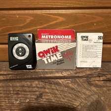 Qwik Time - Automatic Guitar Tuner Hands Free Tuning Fast and Accurate QT-3 V1