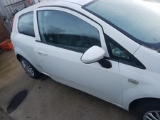 Fiat Grande Punto Mk3 06-10 3dr O/S Drivers Right Front Bare Door White A74027
