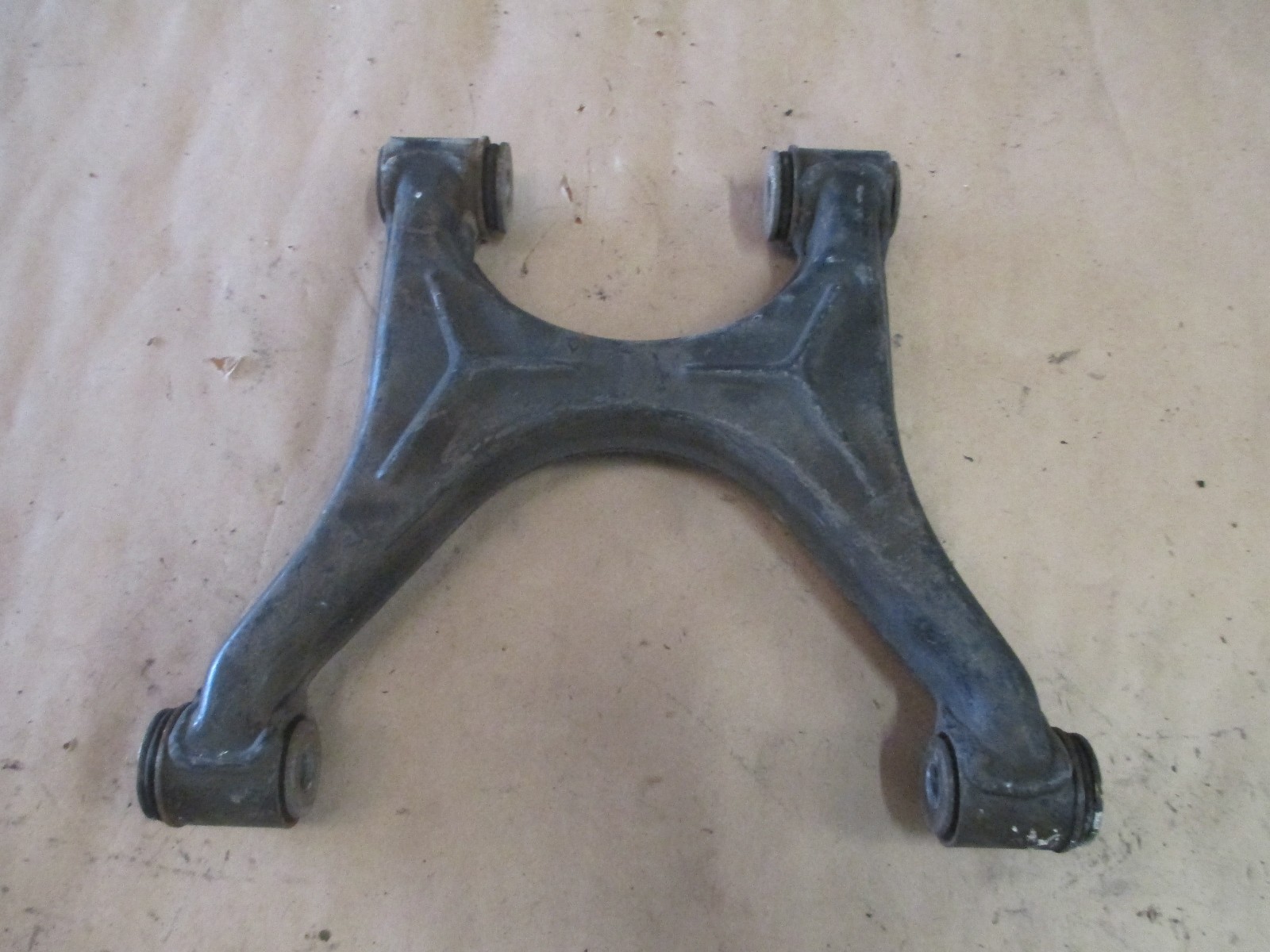 Ferrari 512 TR,Testarossa Rear Upper Suspension Lever / Control Arm -  # 134814