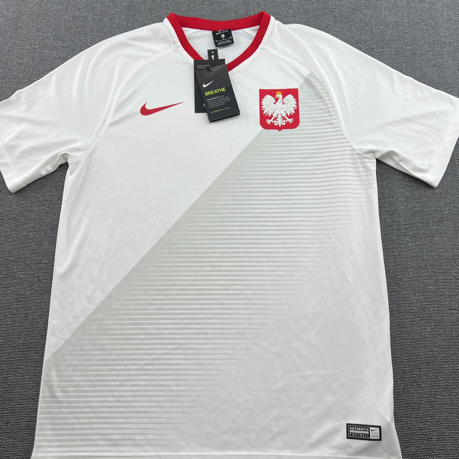 Poland 2018 2019 Home Football Jersey Mens Medium Adult Nike Shirt World Cup