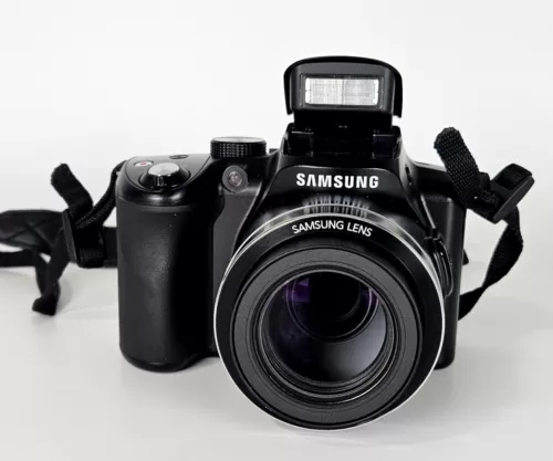 Samsung WB2100 Digitalkamera [ 16Megapixel - 35 Fach Opt. Zoom] Bridge Kamera