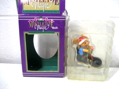 Christmas Ornament Mistletoe Magic Ice Skate Squirrel Skating Vintage Walmart
