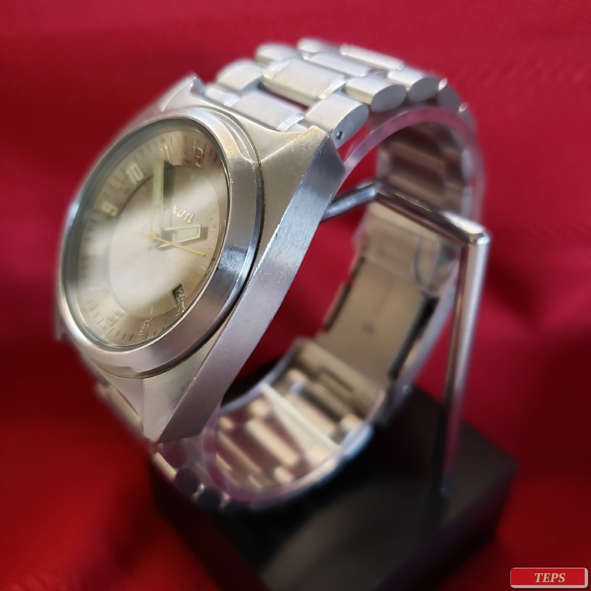 NIXON 200 METER 腕時計 connection-s_nixon-a037-000