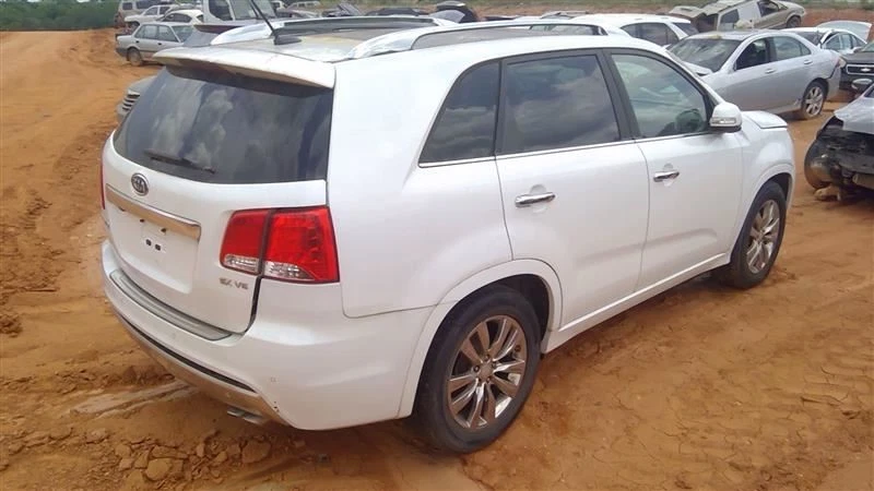 Правосторонняя фара для пассажира подходит для KIA Sorento 11–13 годов выпуска от оригинального производителя - Изображение 4 из 4