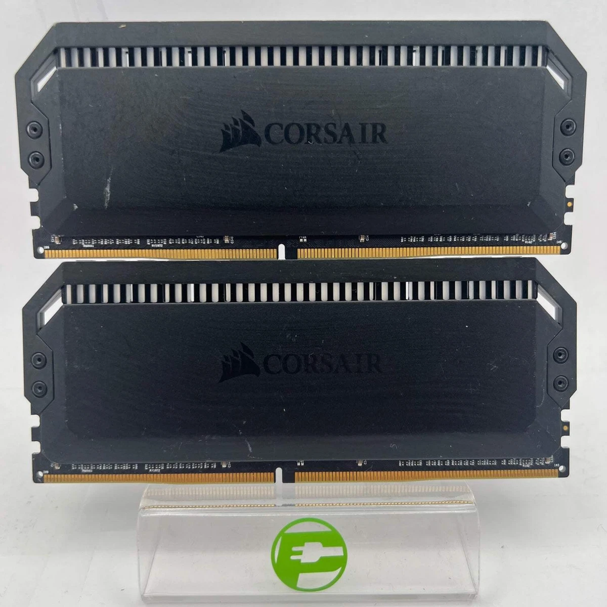 Corsair PC4-25600 (DDR4-3200) Bus Speed Computer RAM 16 GB