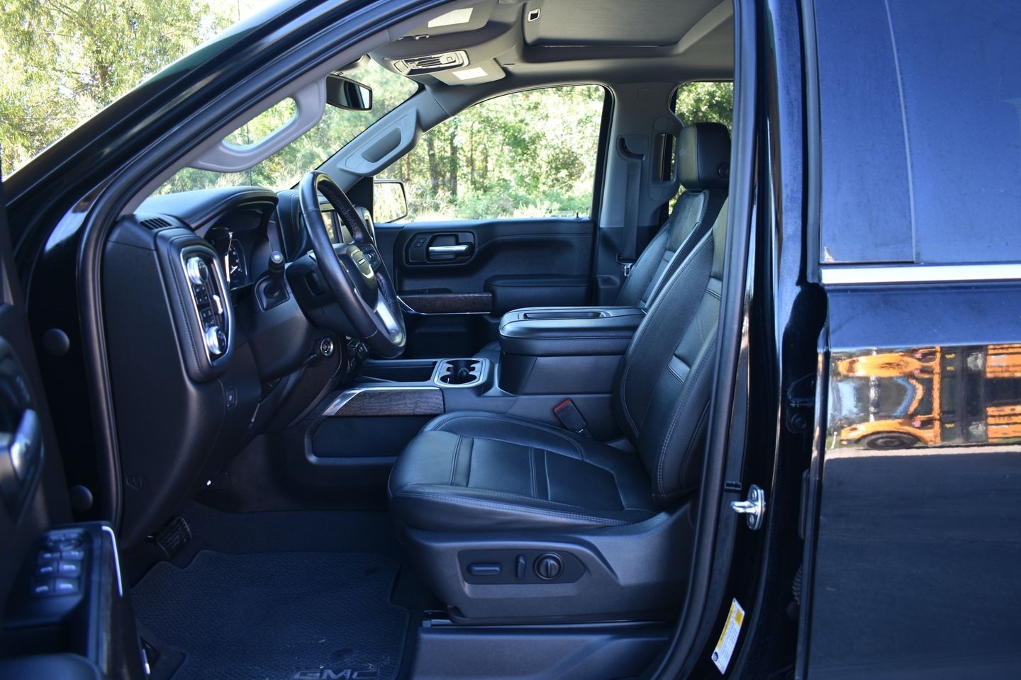 2022 GMC Sierra 1500 Limited Denali thumbnail 10