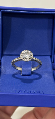 Tacori Engagment Ring 