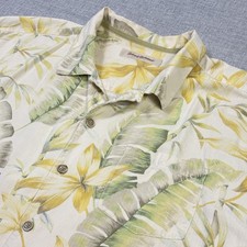 Tommy Bahama Hawaiian Floral Silk Shirt Mens XL White Short Sleeve Button-Up