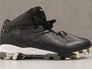 football cleats size 10.5