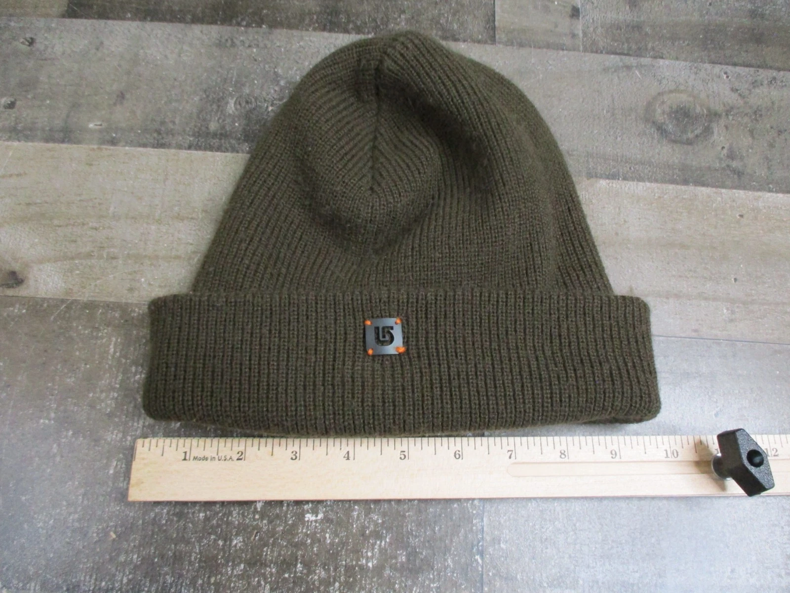 burton beanie hat acrylic knit classic snowboarding y2k 