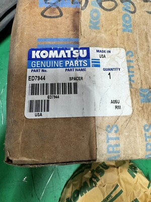 GENUINE NEW KOMATSU ED7944 TRUCK BEARING SPACER SHIPS FREE DISCONTINUED 930E