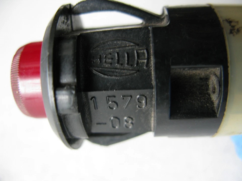 Porsche 911 Early Hazard Switch Hella 1579-08 - RARE - Image 4 of 4