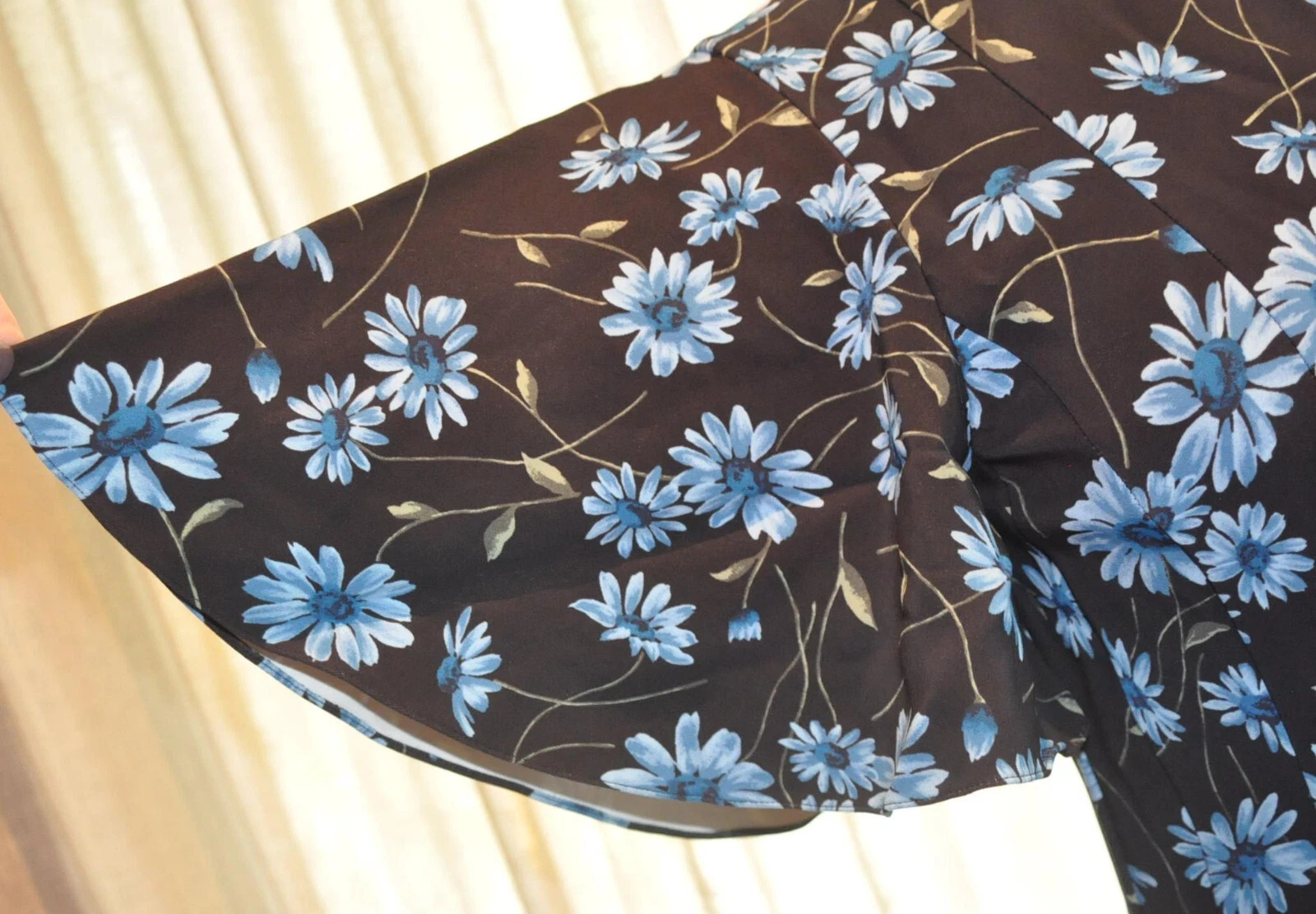 *Michael Kors Collection* Abito nero aderente e svasato stampa floreale blu US2 (UK8)v