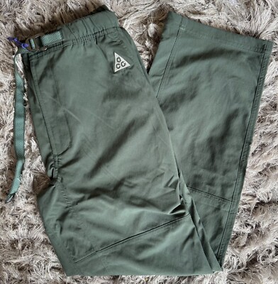 Medium - Nike ACG UV Hikng Pants Vintage Green  [FN2450-338]