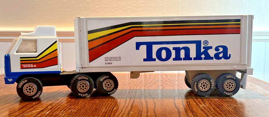 Tonka Semi Trailer Vintage 1978 Blue Cab 21+ Inch Long Door Opens