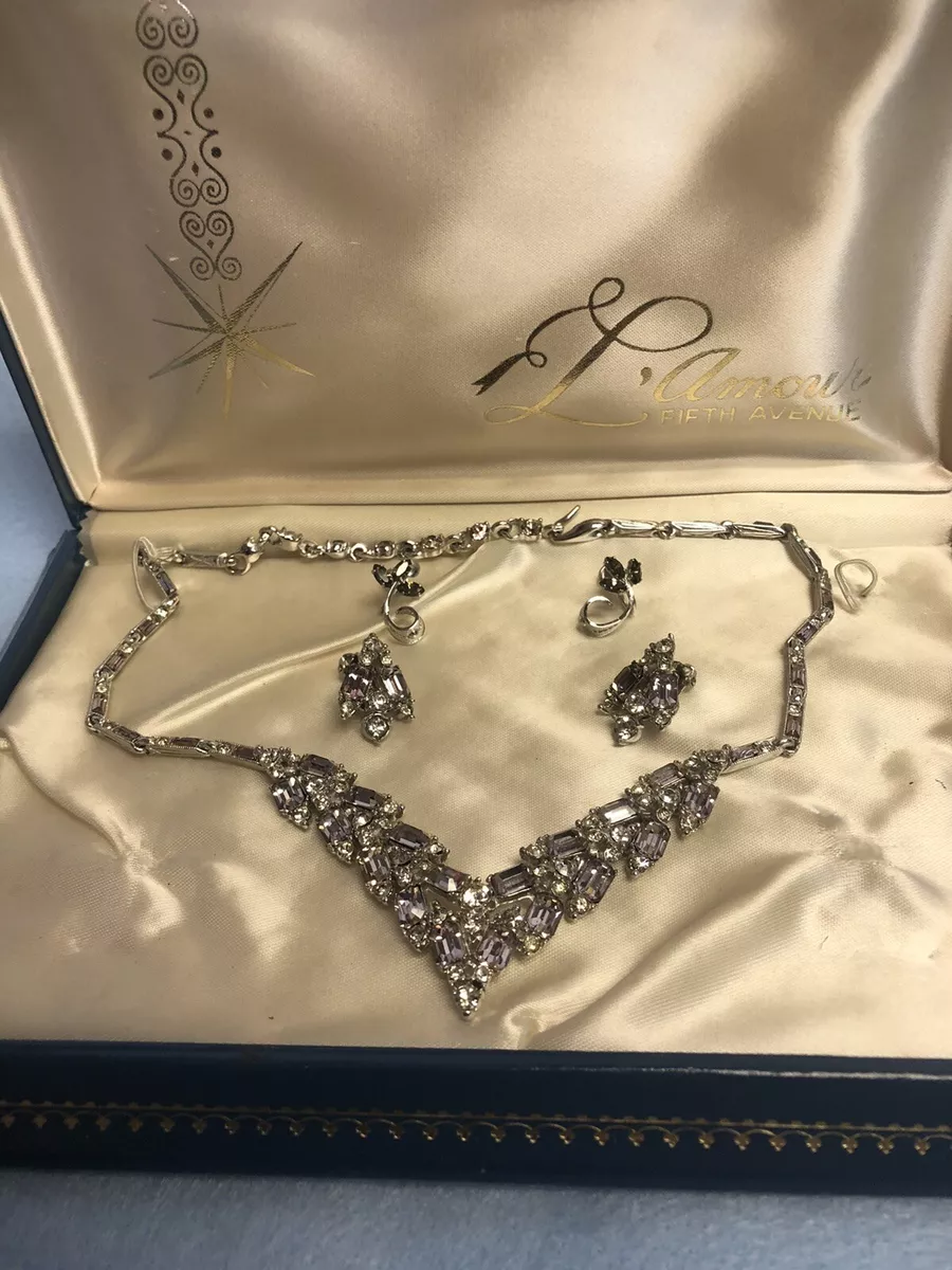 Fifth avenue shop jewelry stores