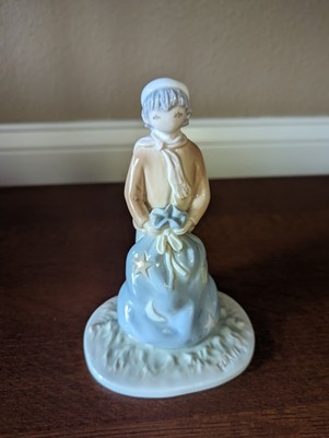 Flavia Weedn 1983 DREAM MAKER FIGURINE Porcelain Boy The Dream Maker Roman Japan