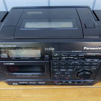 Panasonic RX-DS30 Boombox AM/FM Radio CD Cassette XBS Digital