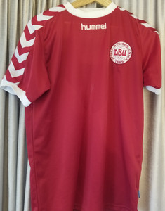 FAN674 - FANION DE FOOTBALL UNION DANOISE COUPE DU MONDE 1986