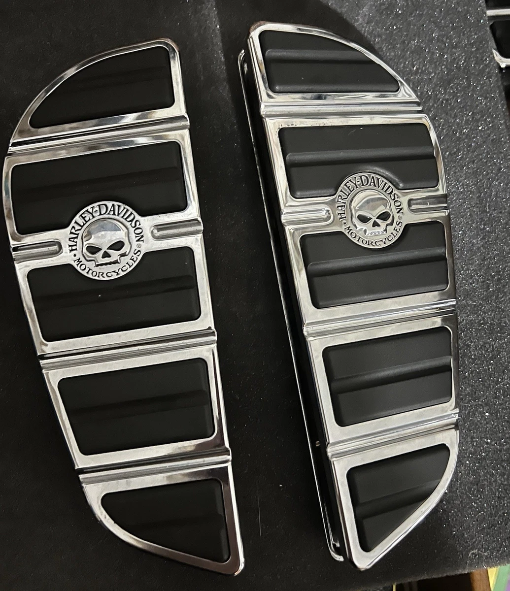 Kuryakyn 8888 Adattatori Per Pedane Harley-Davidson – Nero Lucido, Set Da 2 Pezzi, Compatibili Multi-Fit
